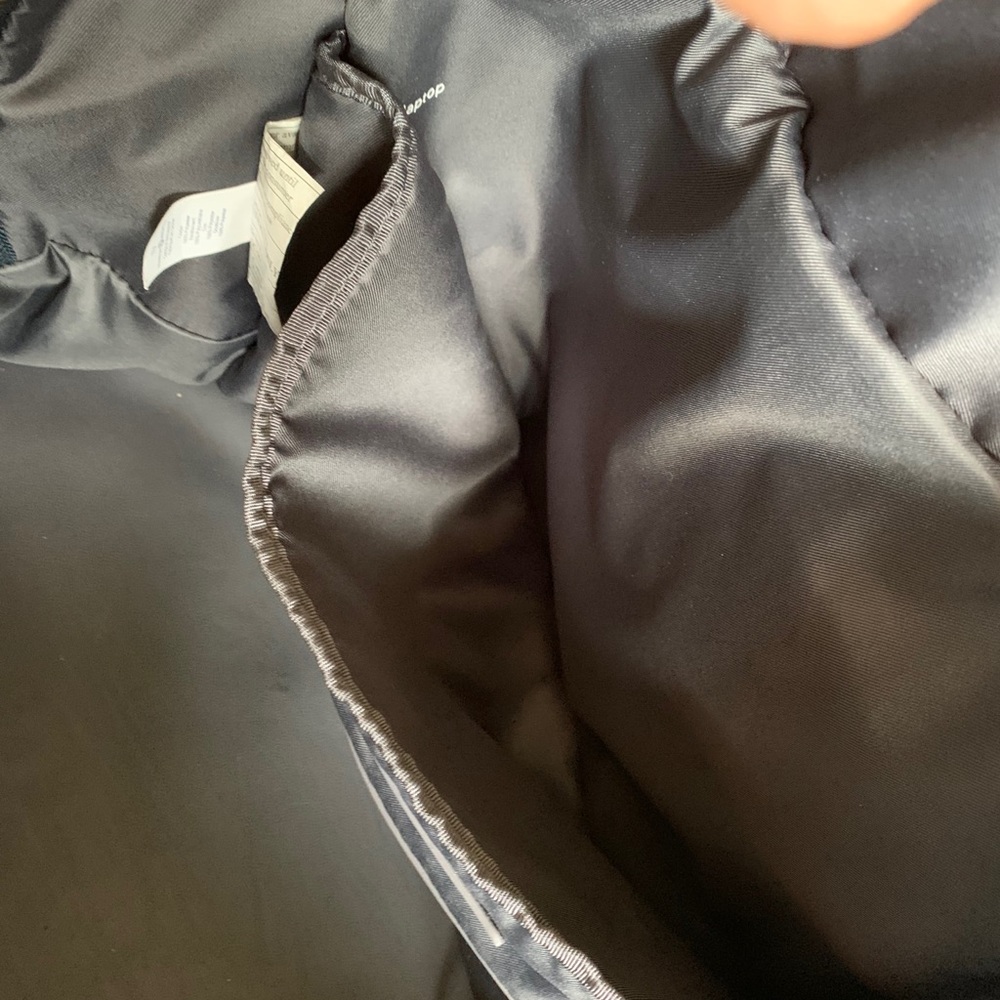 Lululemon Weekender/Duffle Bag - Picture 7 of 12